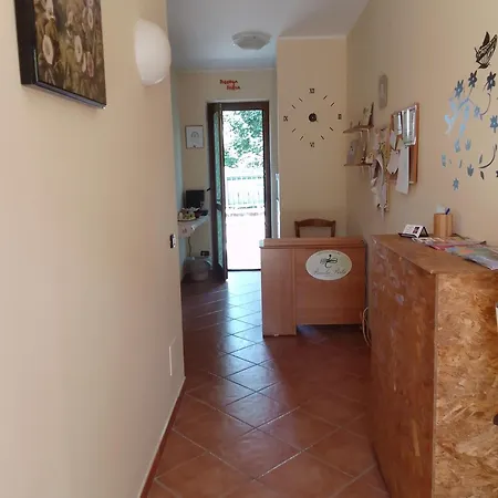 Piccola Perla Guest house *